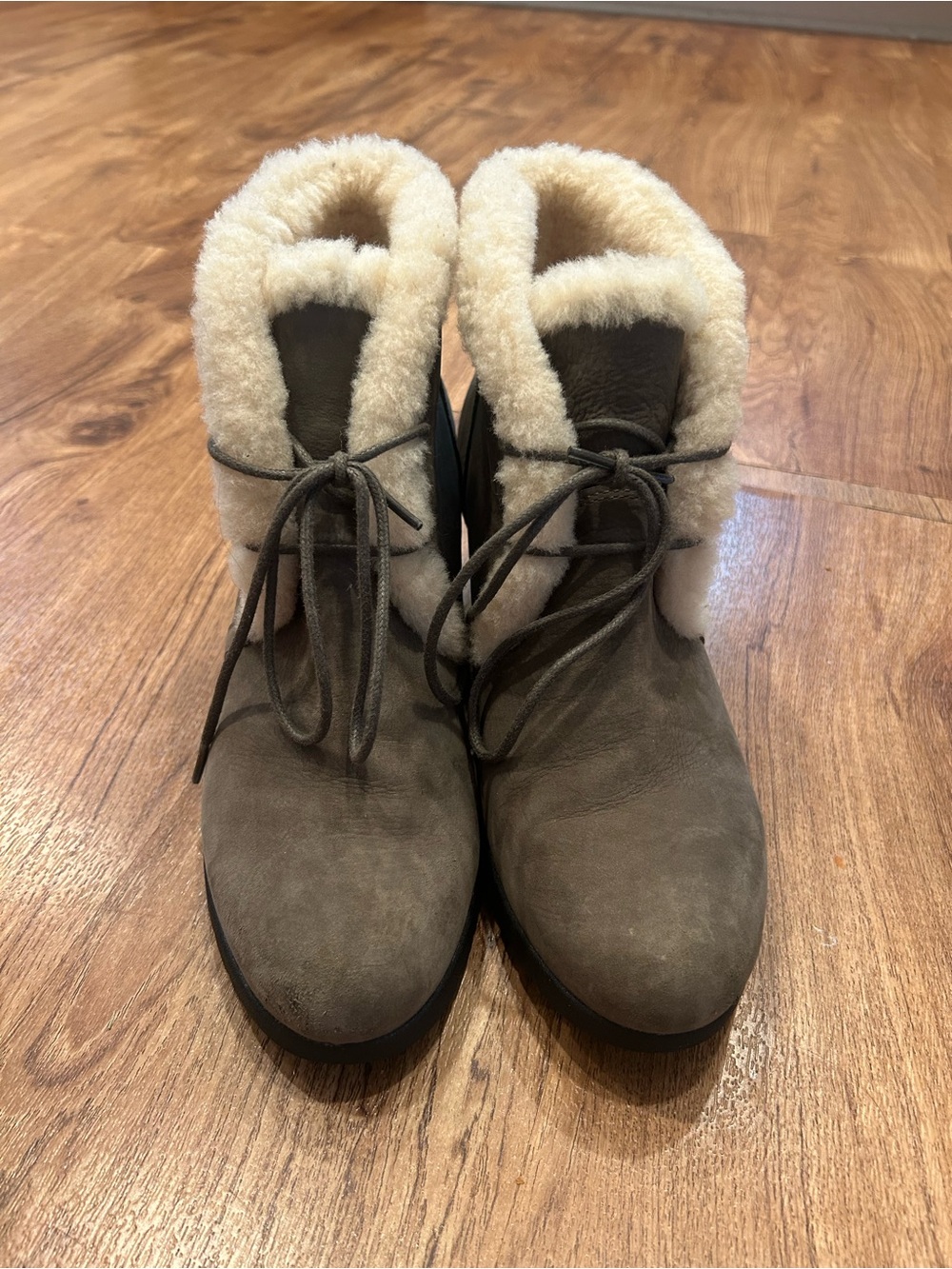 UGG Women's Taupe Suede Shearling-Lined Lace-Up Boot